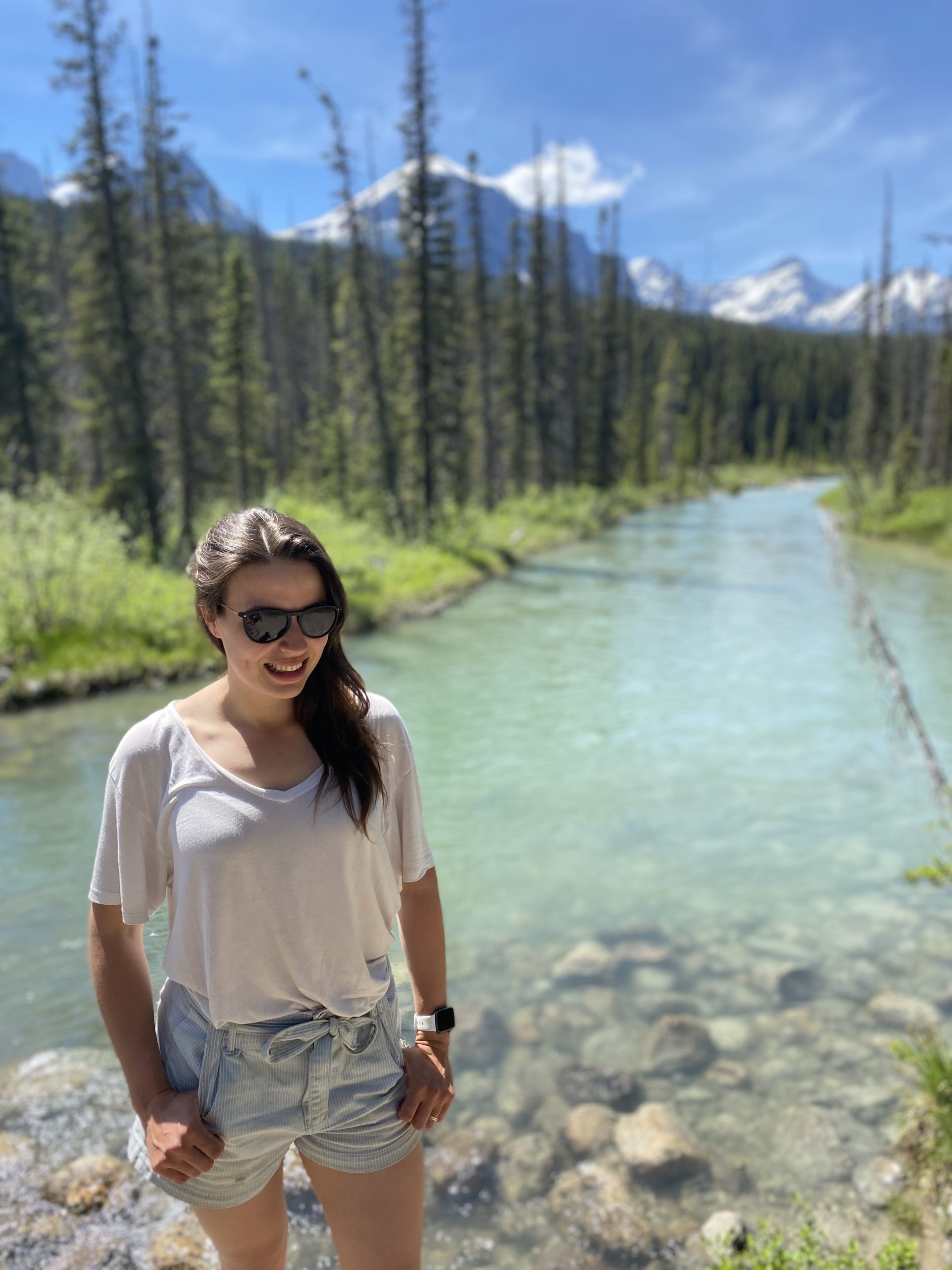 online business coach for female entrepreneurs Ana McRae